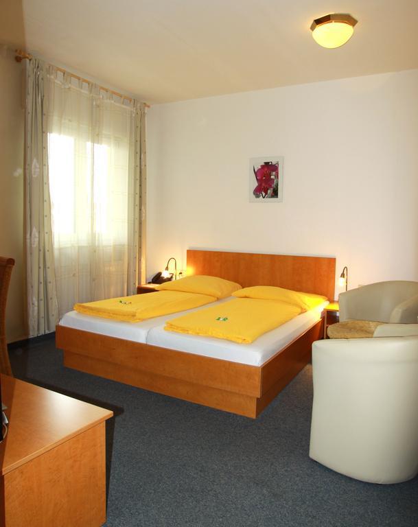 פרידריכסהאפן Hotel Goldener Hirsch חדר תמונה