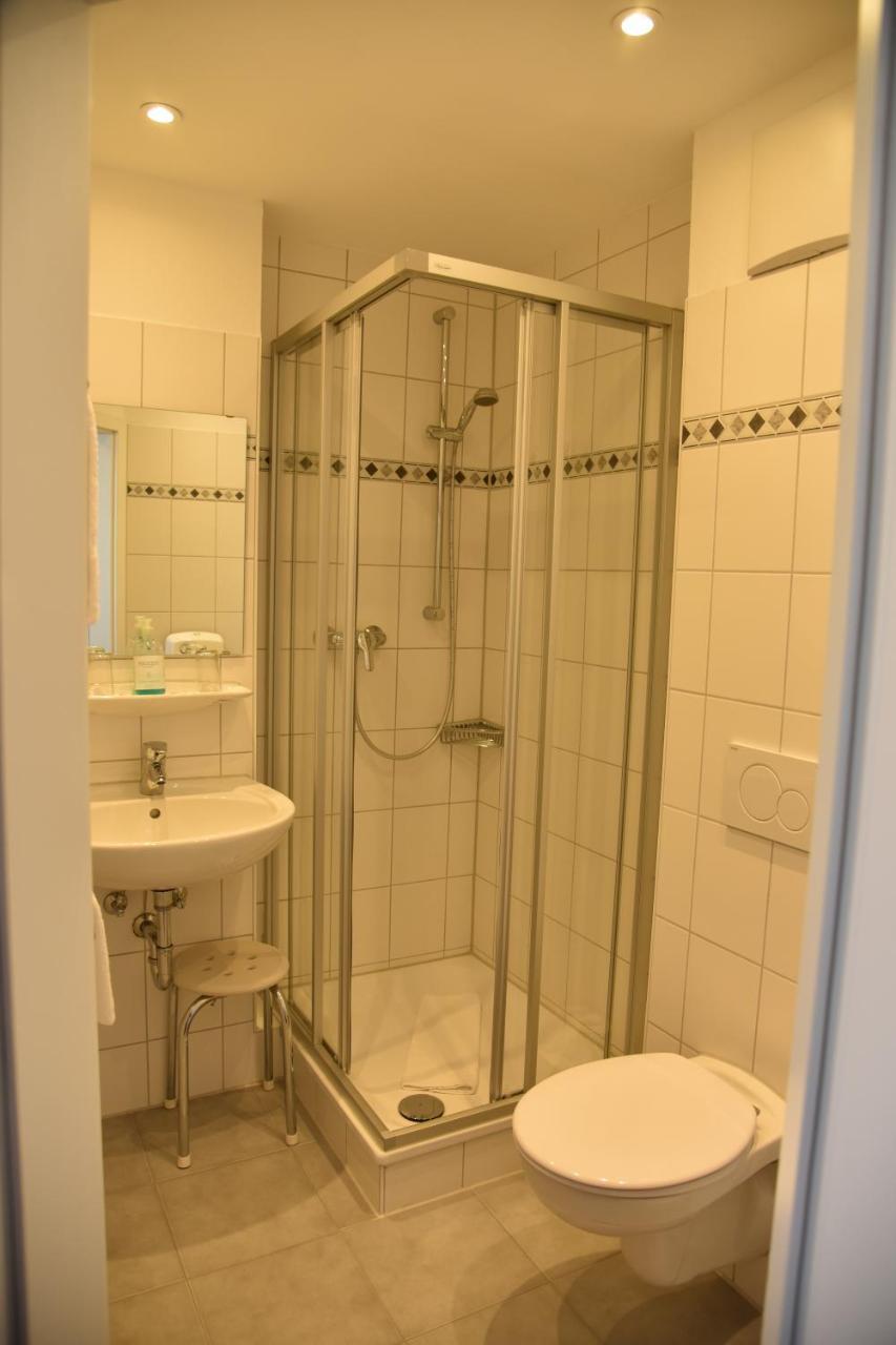 פרידריכסהאפן Hotel Goldener Hirsch מראה חיצוני תמונה