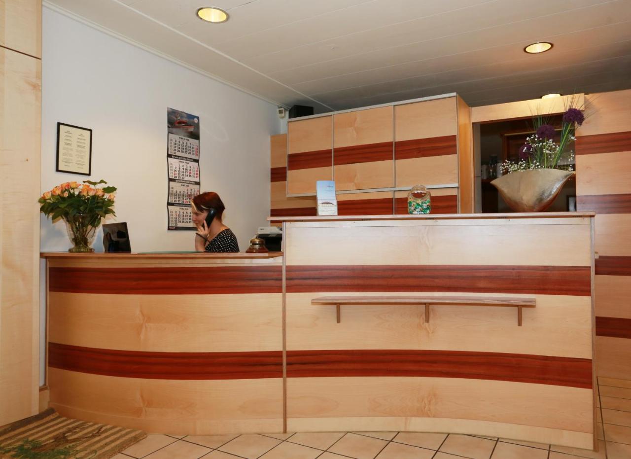 פרידריכסהאפן Hotel Goldener Hirsch מראה חיצוני תמונה