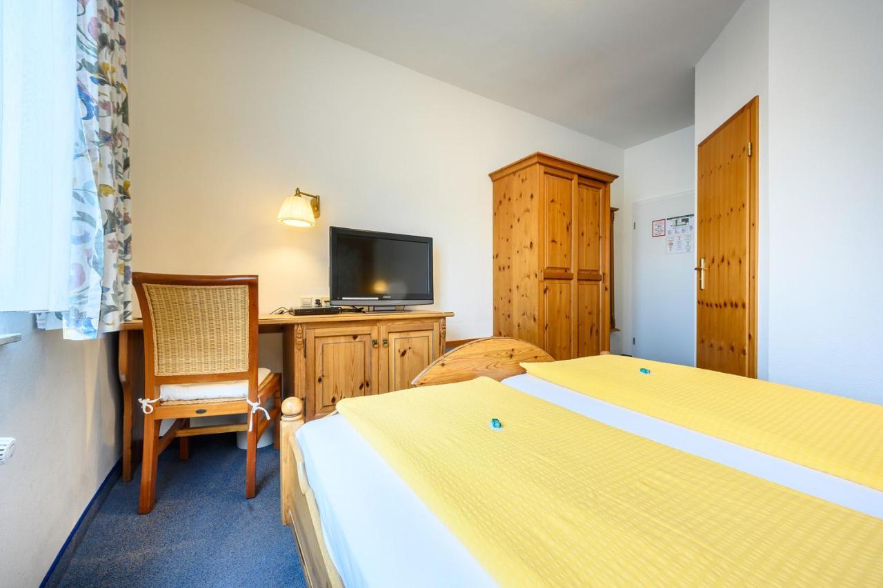 פרידריכסהאפן Hotel Goldener Hirsch מראה חיצוני תמונה